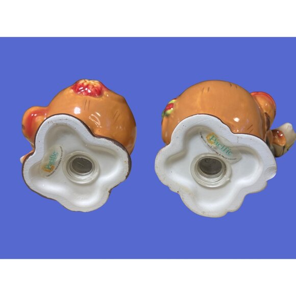 Pacific Christmas Reindeer salt and Pepper Shaker Set - Picture 11 of 12